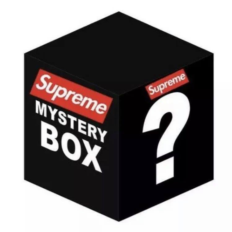 LUCKY DIP SUPREME MYSTERY BOX(8 products worth 55£+)