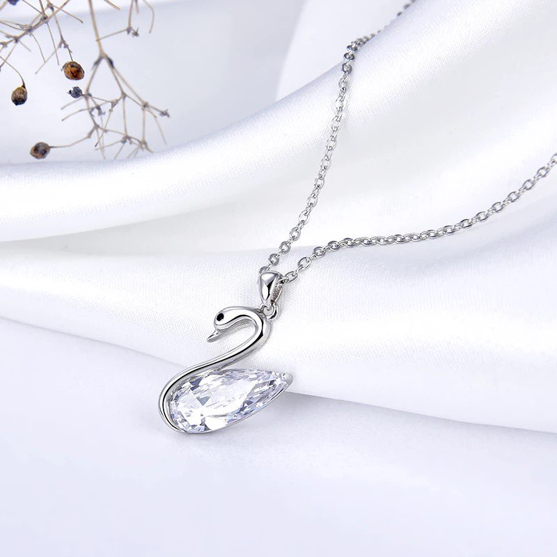 STERLING SILVER "SWAN" NECKLACE